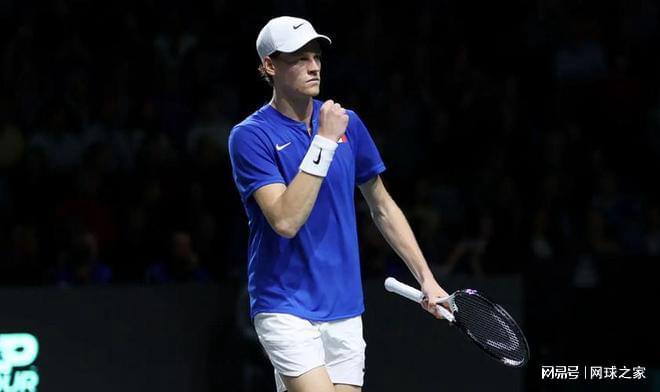 专注又略带 专注又略带