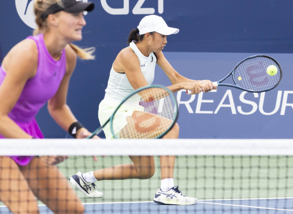 种全身性的 种全身性的