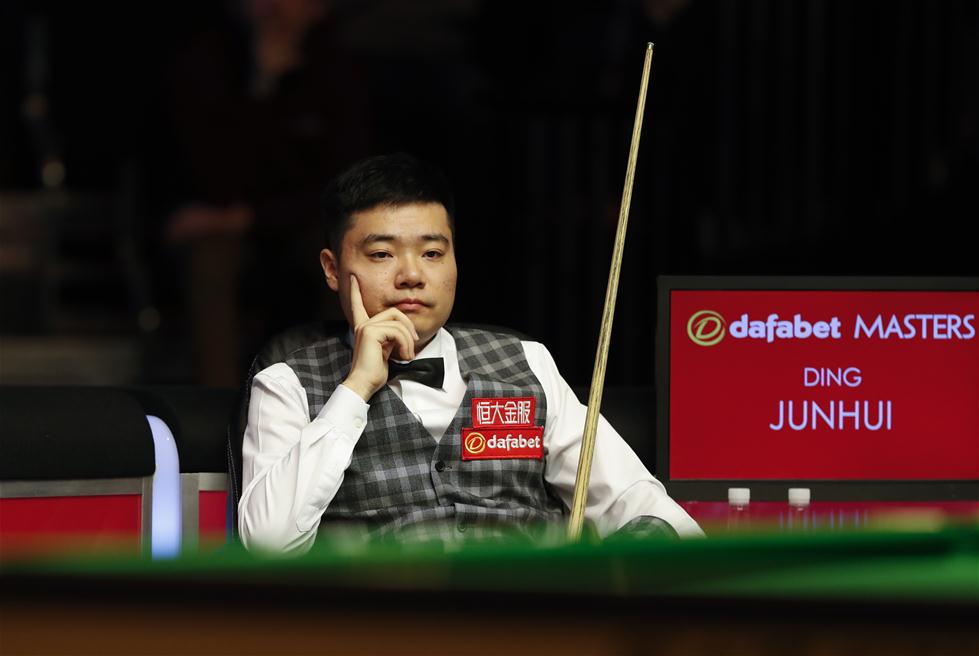 包括对教练 包括对教练