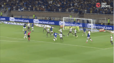 紧跟前列队 紧跟前列队